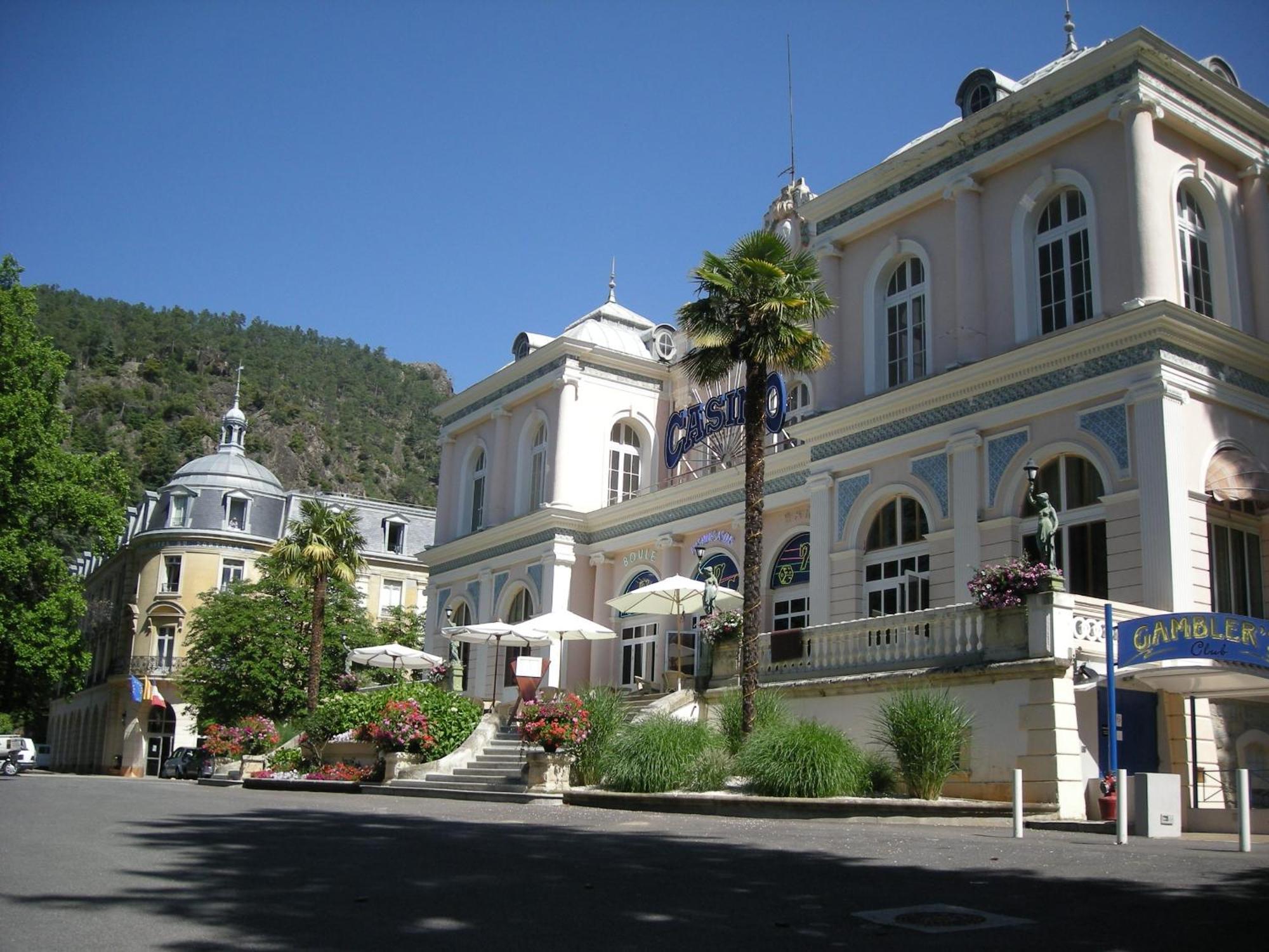 Hotel Les Sources Vernet-les-Bains Exterior photo